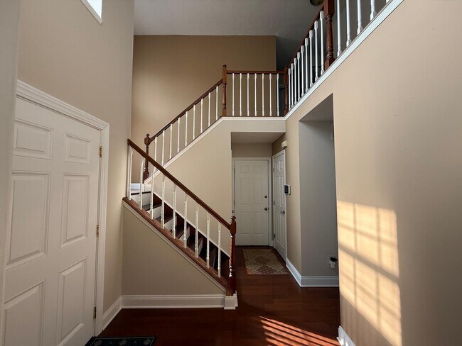 Foto del edificio - 7574 Allenwood Ct