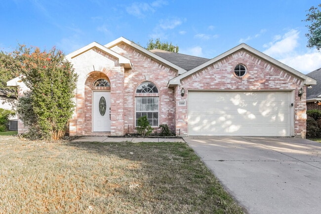 Building Photo - 1100 Hillwood Dr