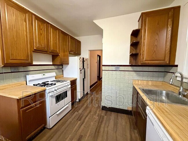 Foto del edificio - 1011 2nd St