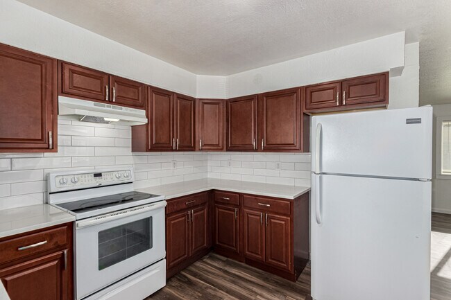 Building Photo - 2060 W Iliff Ave