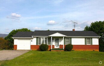 Building Photo - 1932 Turkey Knob Rd