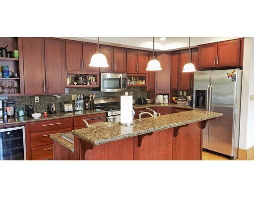 Foto principal - 145 Longwood Ave