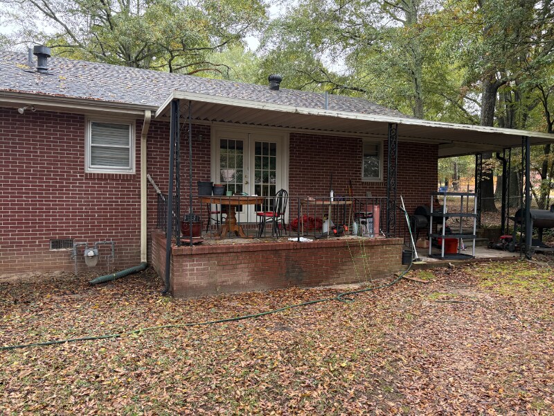 Foto del edificio - 131 Pine Cir