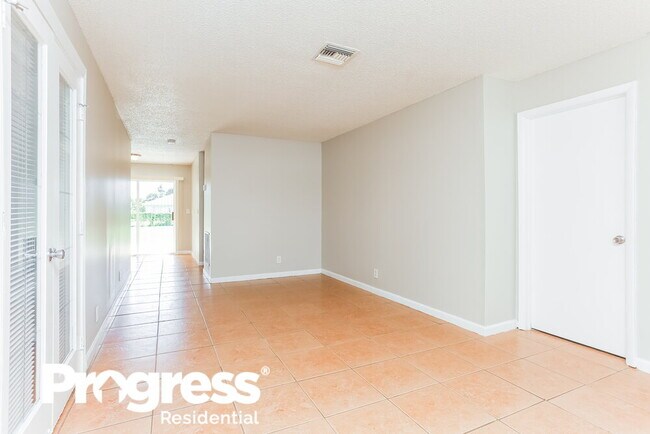 Foto del edificio - 421 SW 8th Ave