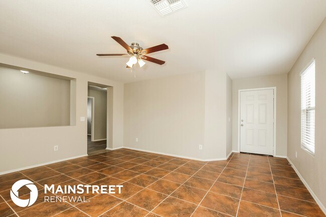 Building Photo - 12810 N 115th Ave