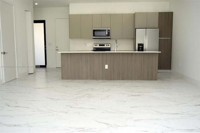 Foto del edificio - 4218 NE 7th Terrace