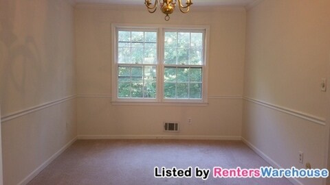 Building Photo - 1934 Windcrest Dr SW