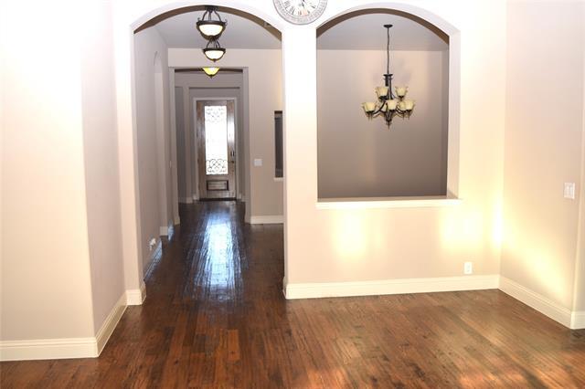 Building Photo - 2323 Tawny Owl Rd
