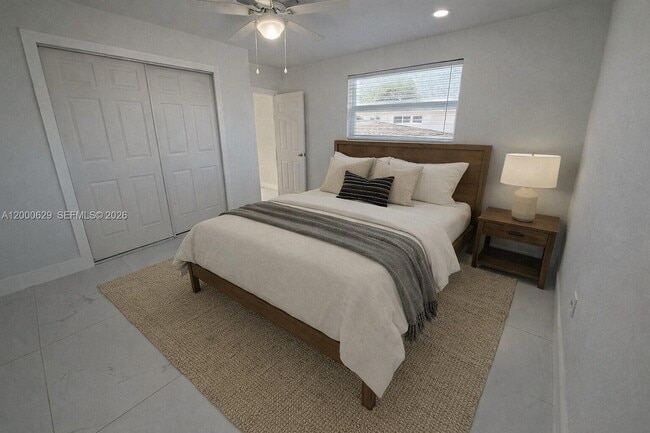 Building Photo - 629 SW 10th St