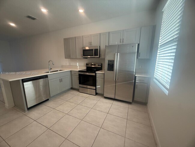 Foto del edificio - 2025 Viewfinder St