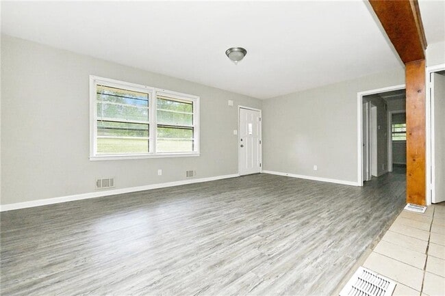 Building Photo - 3945 Camellia Trail