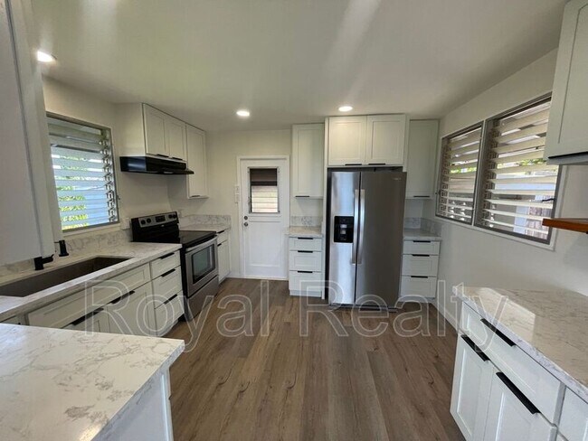 Photo - 99-101 A Kihewa Pl (Upper) House