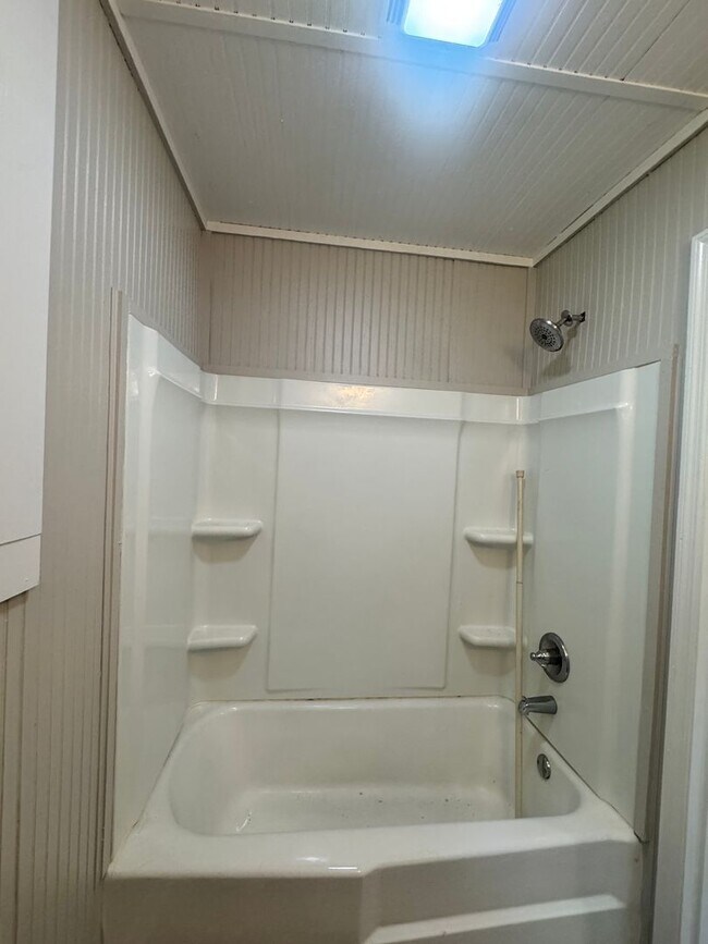 Foto del edificio - 307 Crawford Ln