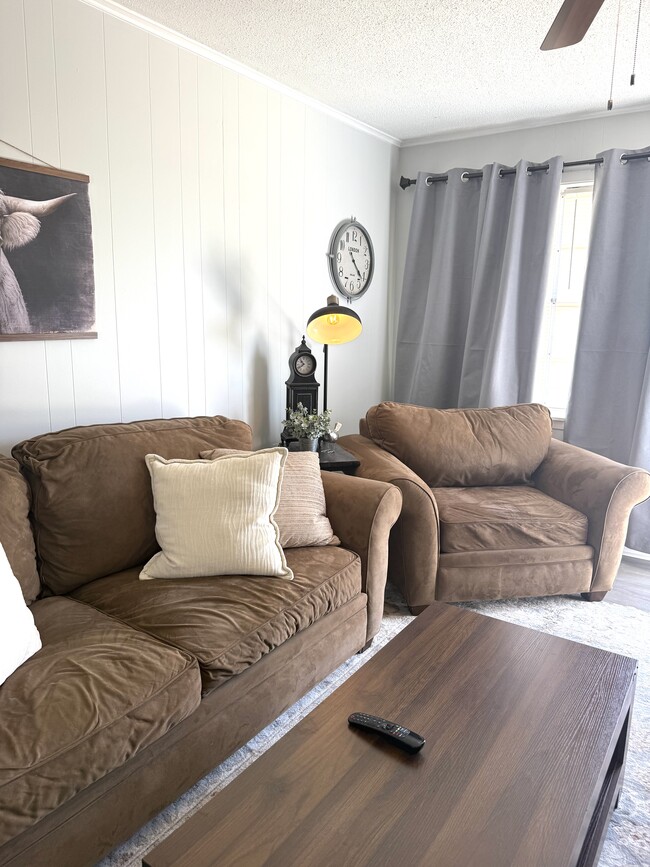 Building Photo - 129 Ridgedale Dr