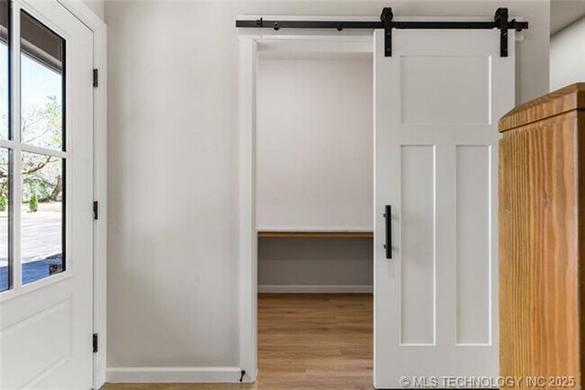 Foto del edificio - 28801 E 141st St S