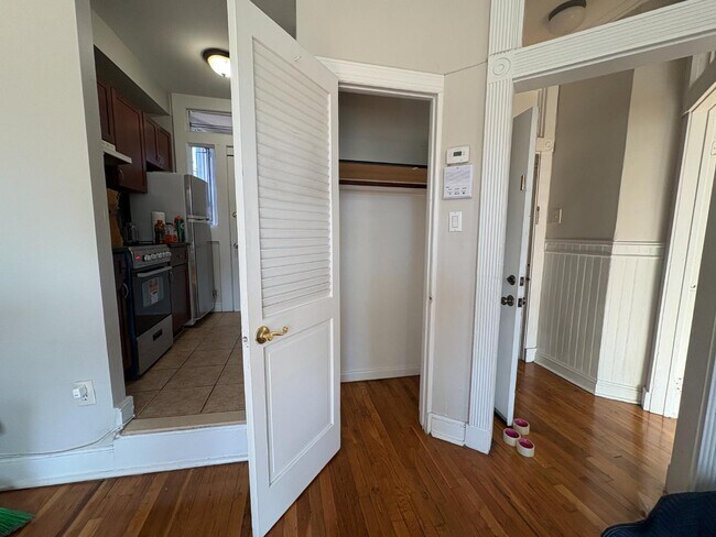 Foto del edificio - 100 Wayne St