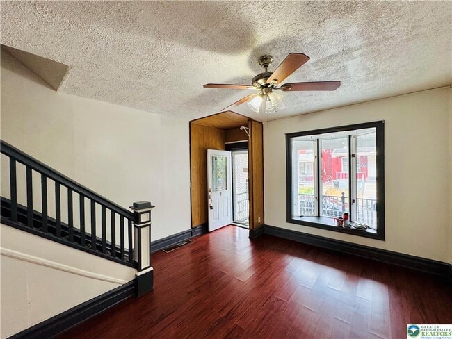 Foto del edificio - 637 N Penn St