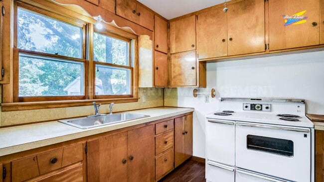 Building Photo - 10509 US-54