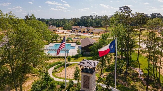 Building Photo - 14047 Rivers Edge Dr