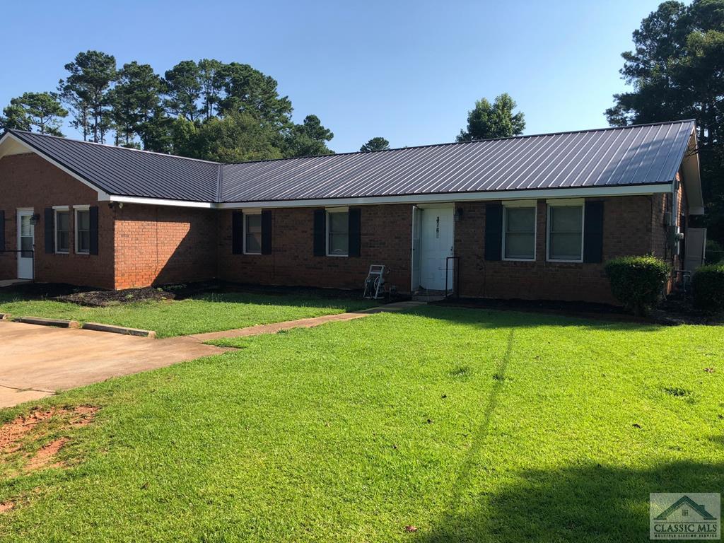 Primary Photo - 1767 Cedar Shoals Dr