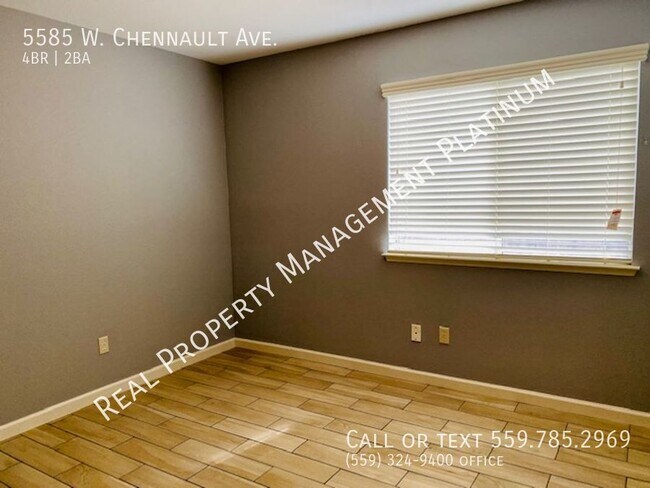 Building Photo - 5585 W Chennault Ave