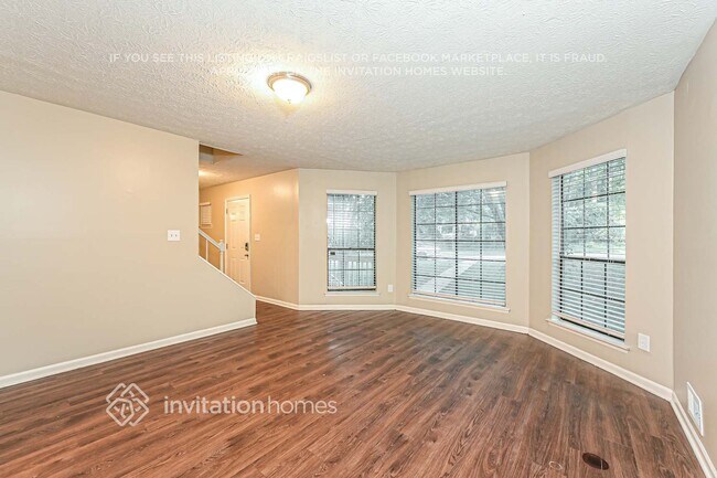Foto del edificio - 297 Phoenix Dr NW