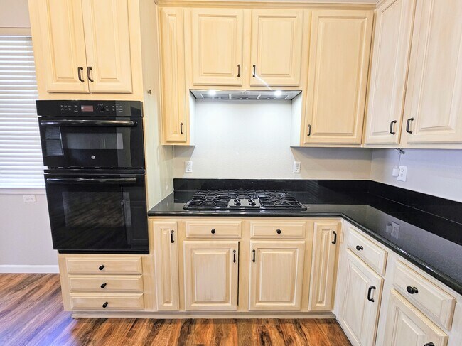 Foto del edificio - 8713 Spinner Ct