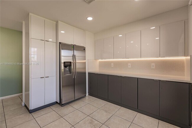 Foto del edificio - 2235 SE 6th Ct