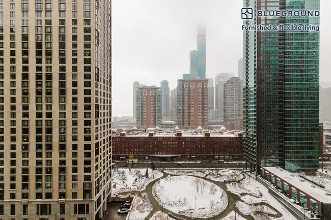 Foto del edificio - 445 E Ohio St