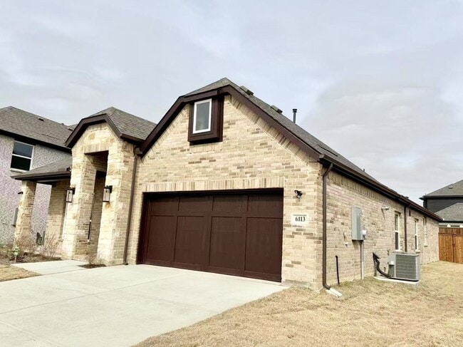 Building Photo - 6113 Tahoe Winds Dr