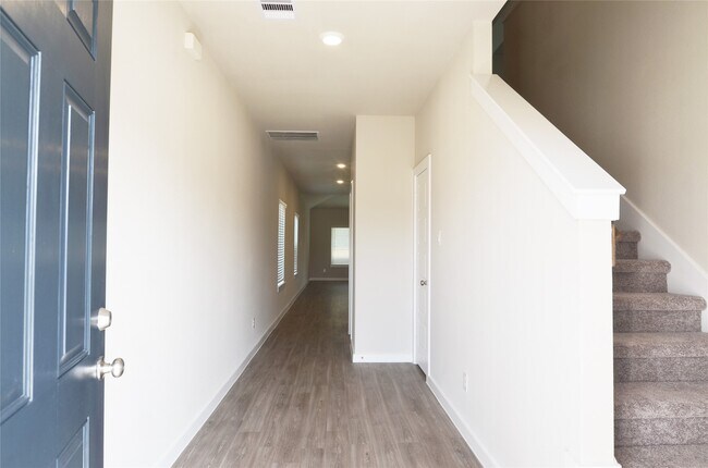 Building Photo - 6606 Verbena Blossom Trail