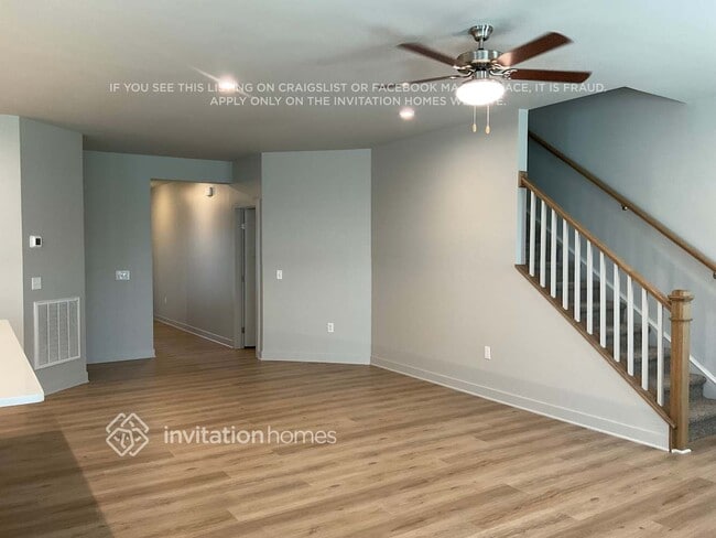 Building Photo - 6550 Palm Warbler Dr