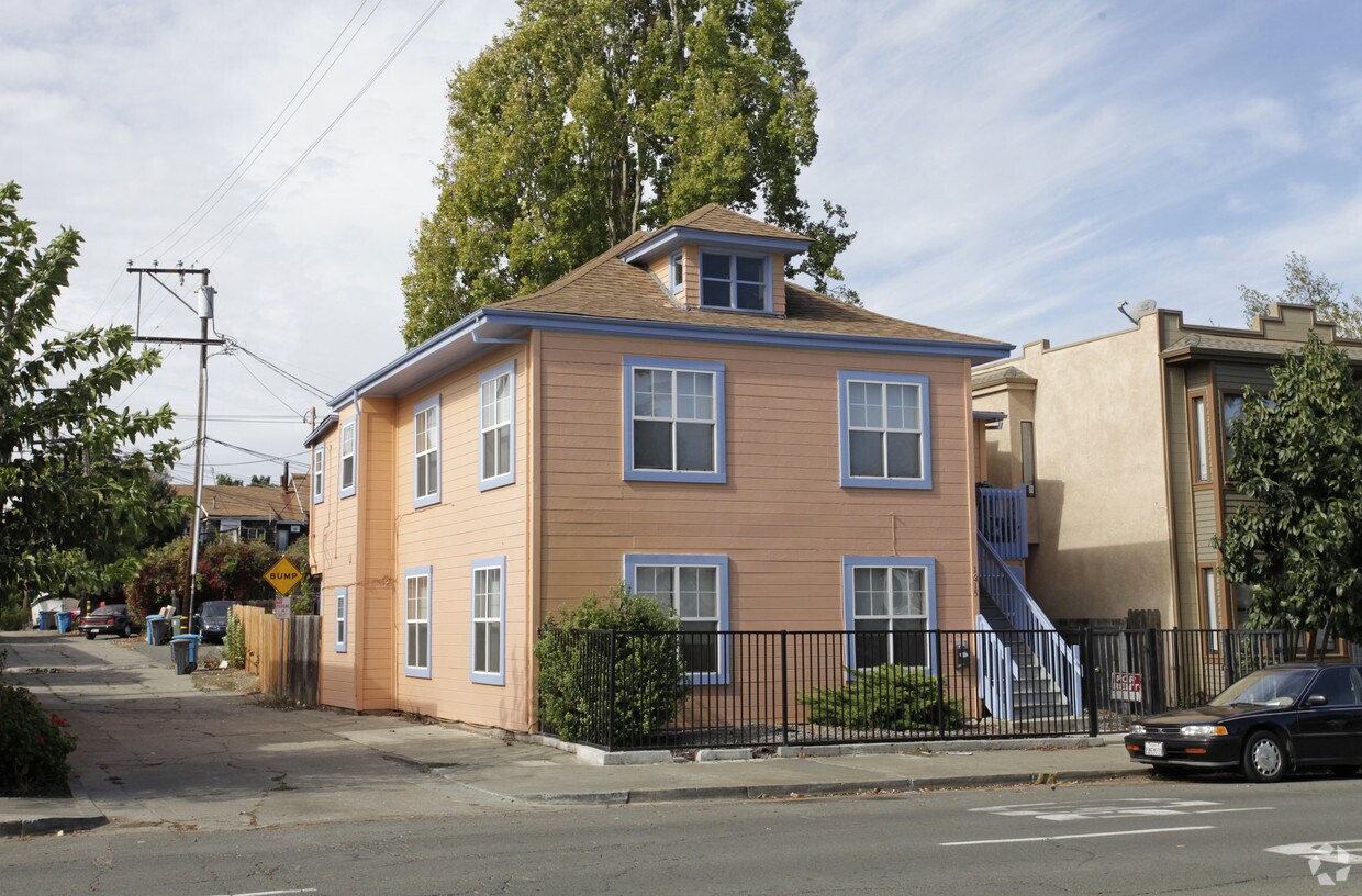 1315 Sacramento St, Vallejo, CA 94590 Apartments in Vallejo, CA