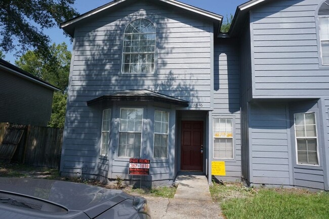 3/2 Westside Townhome - 3/2 Westside Townhome