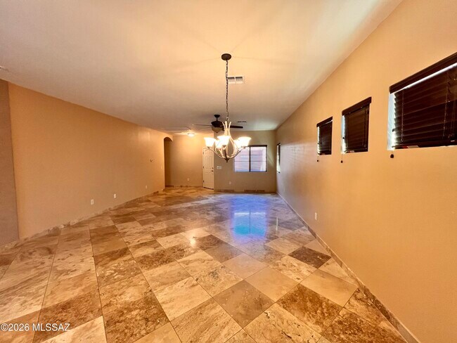 Building Photo - 1271 W Varese Way