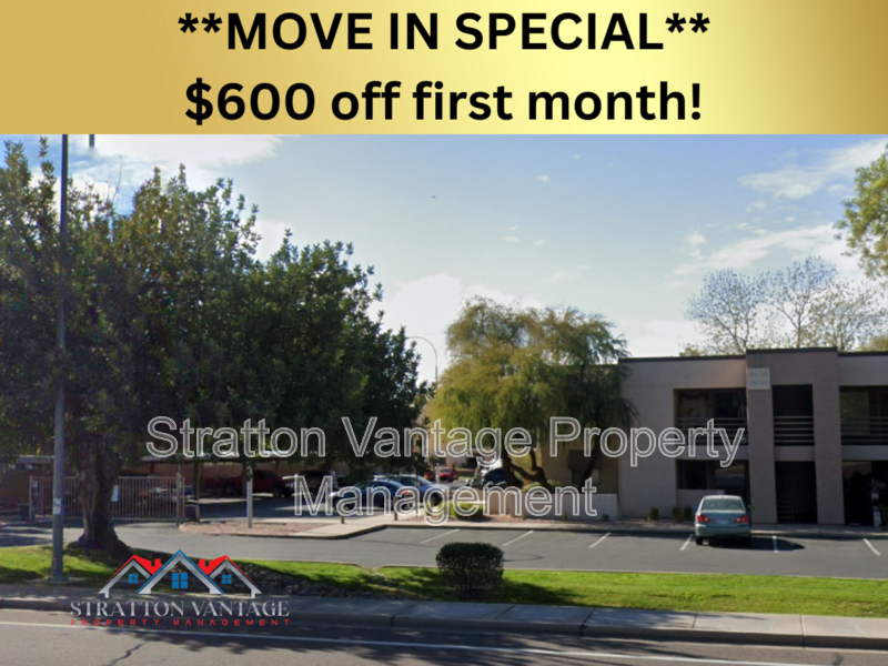 Foto principal - 1340 N Recker Rd