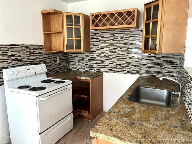 Building Photo - 4340 NW 59th Ct