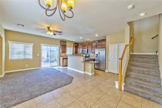 Foto del edificio - 1091 Moonlit Oasis Ln