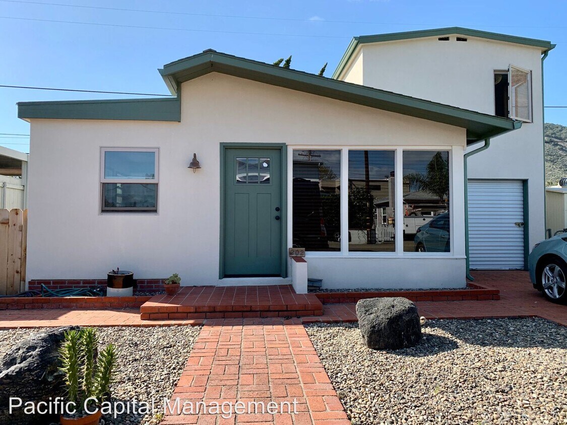 202 Santa Fe Ave, Pismo Beach, CA 93449 Apartment for Rent in Pismo