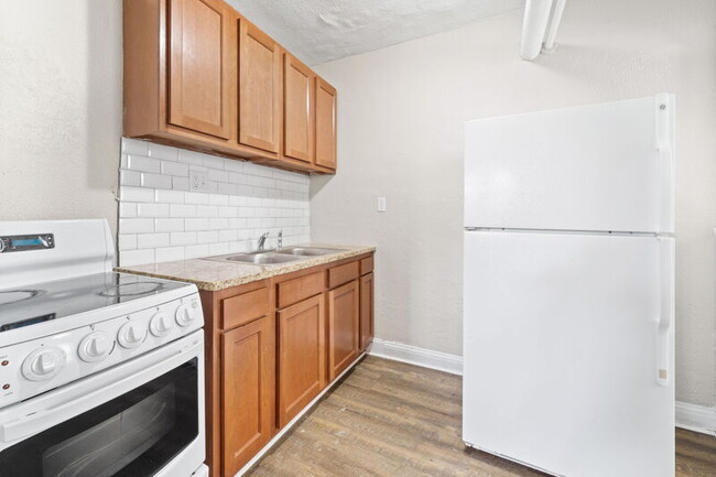 Building Photo - 7100 Freda St