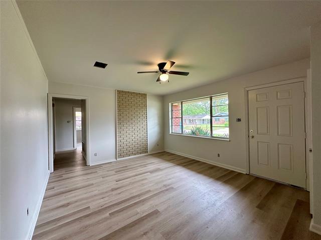 Foto principal - 1015 Pine Tree Dr