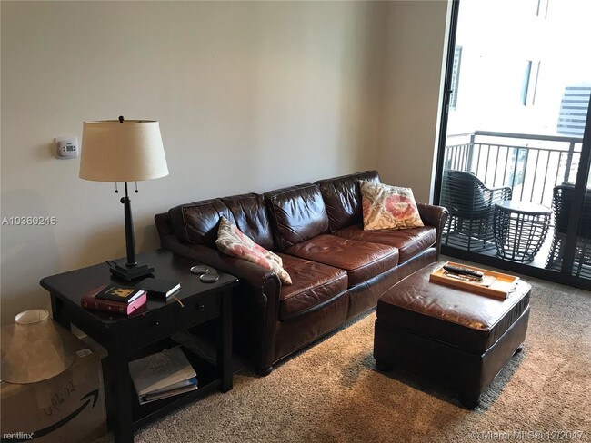 Foto del edificio - 999 SW 1st Ave