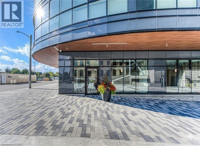 Building Photo - 108 Garment St