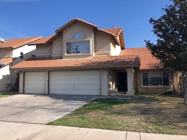 Primary Photo - 240 Stonewood Dr