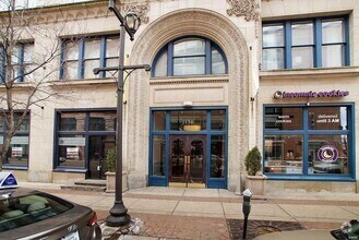 Building Photo - 1136 Washington Ave