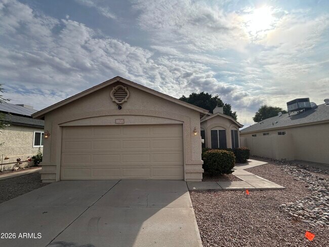 Foto del edificio - 8835 W Charleston Ave