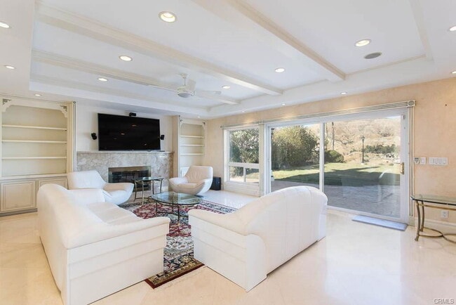 Foto del edificio - 18301 Hampton Ct