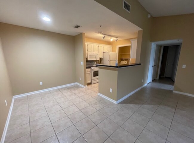 Building Photo - Villas at Timberlin Parc