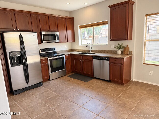 Building Photo - 2595 S Southwind Dr
