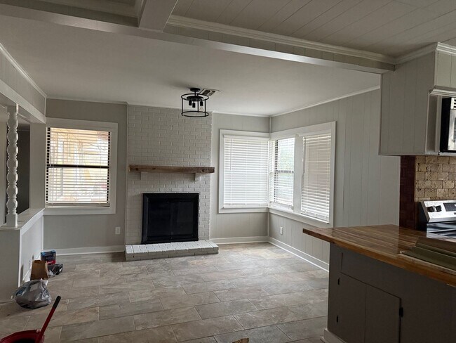 Foto del edificio - 3/3 HISD Fenced yard